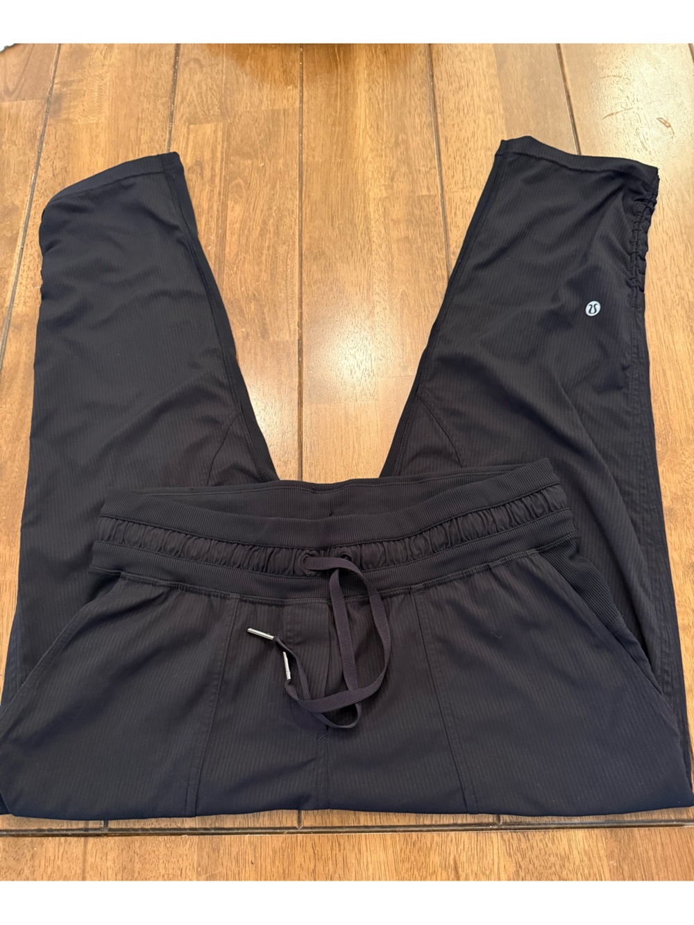 Lululemon Dance Studio Mid-Rise Cropped Pant 25" Black - Size 8